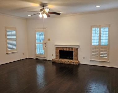 712 Augusta Drive - Photo Thumbnail 16