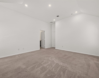 5558 Amber Brook Lane - Photo Thumbnail 24