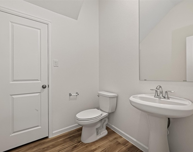 5558 Amber Brook Lane - Photo Thumbnail 21