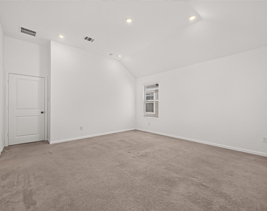 5558 Amber Brook Lane - Photo Thumbnail 25
