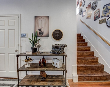 1815 Lewis Street - Photo Thumbnail 15