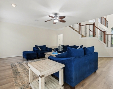 2515 Masters Drive - Photo Thumbnail 9