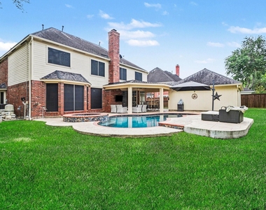 2515 Masters Drive - Photo Thumbnail 36