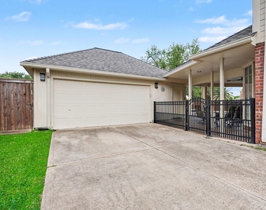 2515 Masters Drive - Photo Thumbnail 37