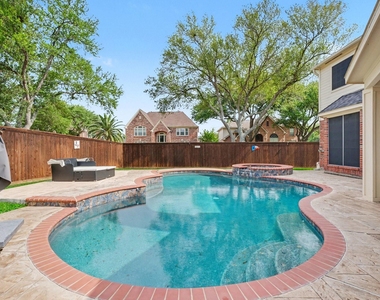 2515 Masters Drive - Photo Thumbnail 35