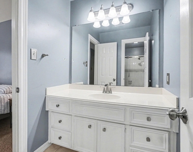 2515 Masters Drive - Photo Thumbnail 30
