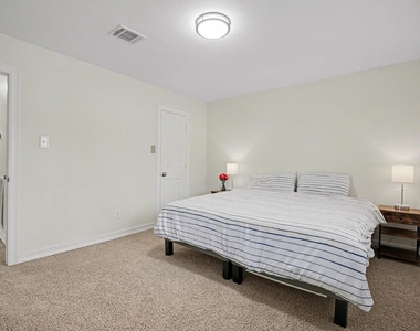 2515 Masters Drive - Photo Thumbnail 29