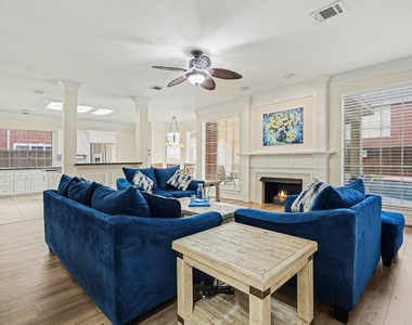 2515 Masters Drive - Photo Thumbnail 7