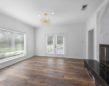 5230 Meadow Forest Lane - Photo Thumbnail 23