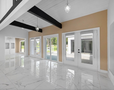 5230 Meadow Forest Lane - Photo Thumbnail 28