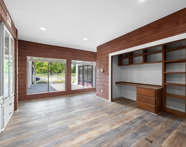 5230 Meadow Forest Lane - Photo Thumbnail 34