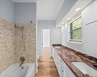 5230 Meadow Forest Lane - Photo Thumbnail 44