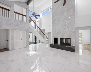 5230 Meadow Forest Lane - Photo Thumbnail 10