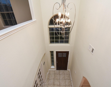 18618 Weeping Spring Drive - Photo Thumbnail 21