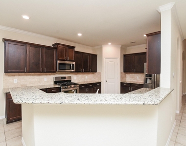 18618 Weeping Spring Drive - Photo Thumbnail 13