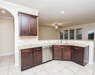 18618 Weeping Spring Drive - Photo Thumbnail 11