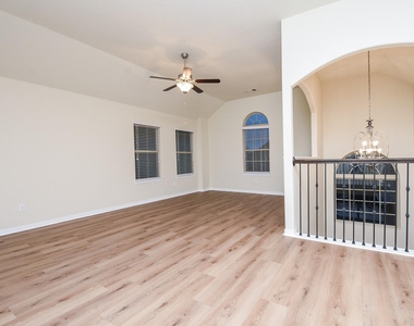18618 Weeping Spring Drive - Photo Thumbnail 22