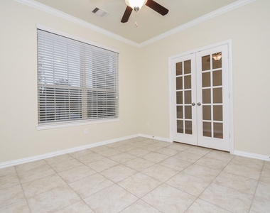 18618 Weeping Spring Drive - Photo Thumbnail 6