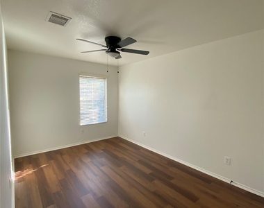 16750 Libson Falls Drive - Photo Thumbnail 6