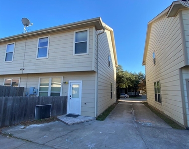 16750 Libson Falls Drive - Photo Thumbnail 12
