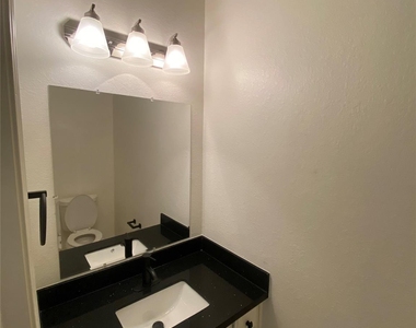 16750 Libson Falls Drive - Photo Thumbnail 4