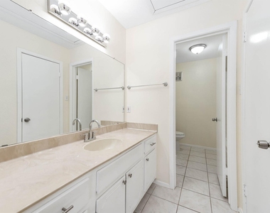 14515 Wunderlich Drive - Photo Thumbnail 18