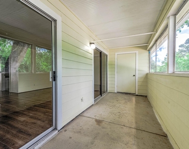 14515 Wunderlich Drive - Photo Thumbnail 12
