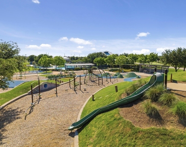 4218 Bald Cypress Court - Photo Thumbnail 36