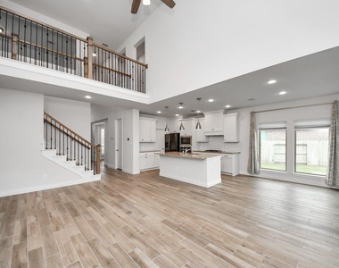 4218 Bald Cypress Court - Photo Thumbnail 6