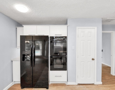17903 Nanes Drive - Photo Thumbnail 24