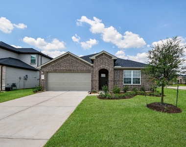 30406 Canterbury Fields Drive - Photo Thumbnail 4