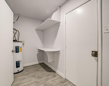 3918 Cypressdale Drive - Photo Thumbnail 23