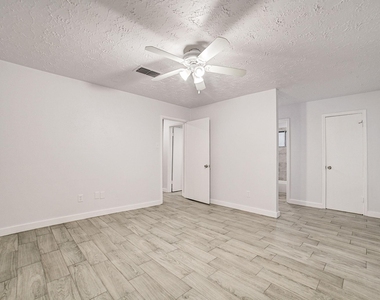 3918 Cypressdale Drive - Photo Thumbnail 26
