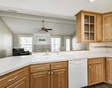 23227 Briarcreek Boulevard - Photo Thumbnail 11