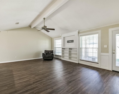 23227 Briarcreek Boulevard - Photo Thumbnail 13
