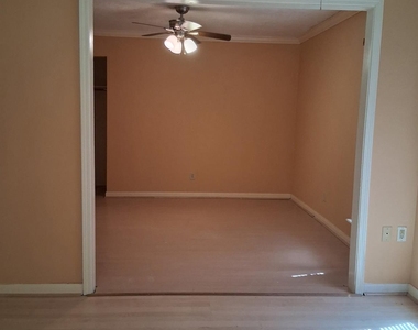 12323 W Bellfort Street - Photo Thumbnail 15