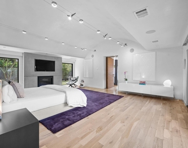 10 Inwood Oaks Drive - Photo Thumbnail 25