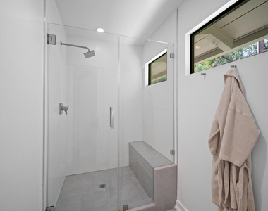 10 Inwood Oaks Drive - Photo Thumbnail 31