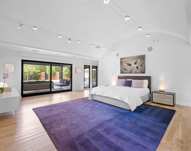 10 Inwood Oaks Drive - Photo Thumbnail 24