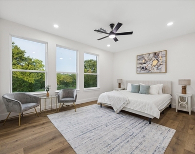 5815 Outer Banks Street - Photo Thumbnail 10