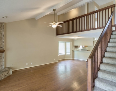 23311 Grand Rapids Lane - Photo Thumbnail 5