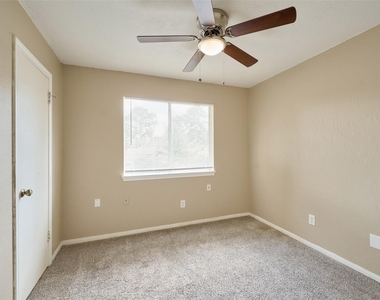 23311 Grand Rapids Lane - Photo Thumbnail 25