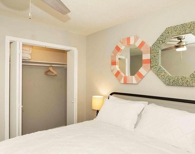 1407 E 35th Street - Photo Thumbnail 19