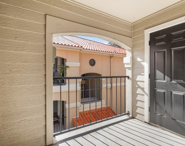 3231 Allen Parkway - Photo Thumbnail 12