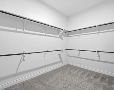 14130 Aspen Woods Court - Photo Thumbnail 18