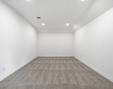 14130 Aspen Woods Court - Photo Thumbnail 23
