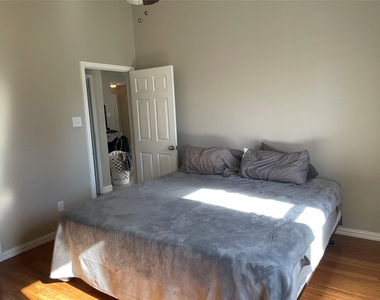 14024 Buckskin Drive - Photo Thumbnail 13