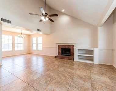 14303 Oak Chase Drive - Photo Thumbnail 5