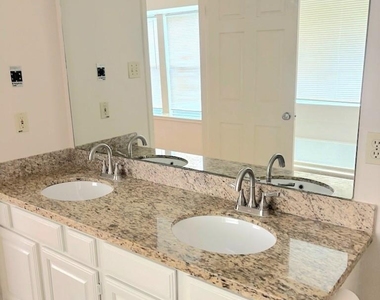 14303 Oak Chase Drive - Photo Thumbnail 14