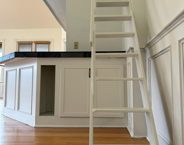 6016 Center Street - Photo Thumbnail 4